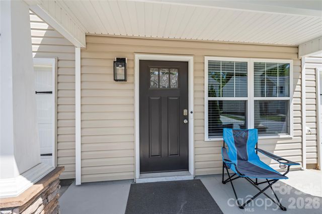 2 Chambers Garden Drive, Arden, NC 28704