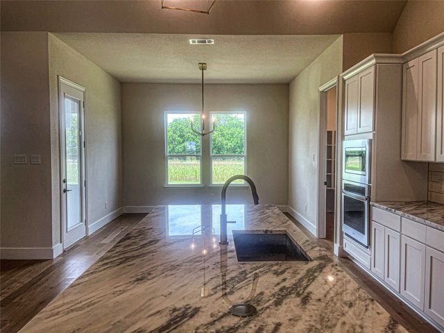 117 Aiden Drive, Waxahachie, TX 75165