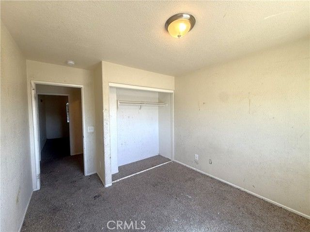 45572 Robinson Drive, Lancaster, CA 93535