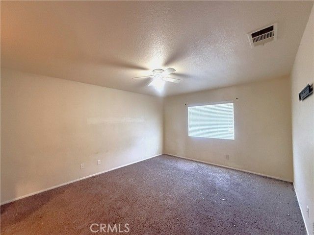 45572 Robinson Drive, Lancaster, CA 93535