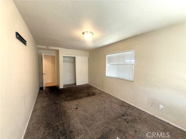 45572 Robinson Drive, Lancaster, CA 93535