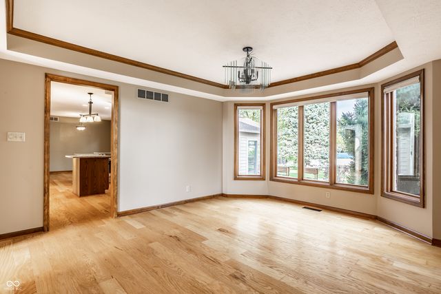 1909 Dakota Drive, Noblesville, IN 46062