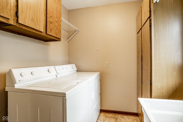 1909 Dakota Drive, Noblesville, IN 46062