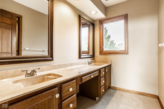 1909 Dakota Drive, Noblesville, IN 46062