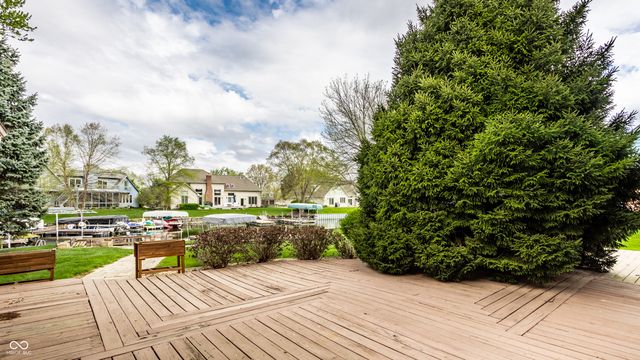 1909 Dakota Drive, Noblesville, IN 46062
