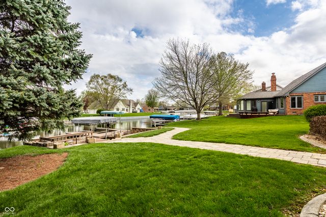 1909 Dakota Drive, Noblesville, IN 46062
