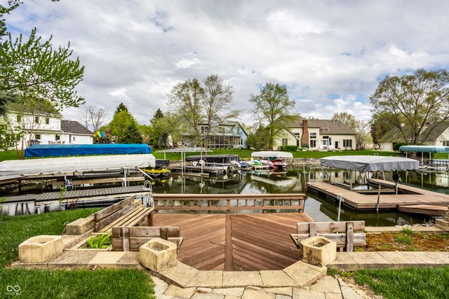 1909 Dakota Drive, Noblesville, IN 46062