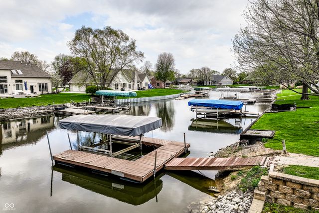 1909 Dakota Drive, Noblesville, IN 46062