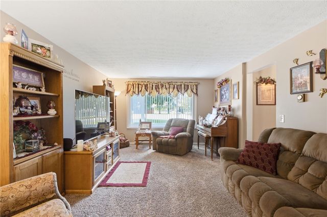 5258 E County Line Road, Urbana, OH 45502