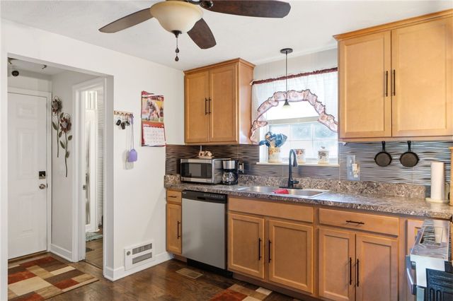 5258 E County Line Road, Urbana, OH 45502