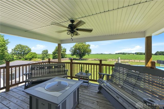 5258 E County Line Road, Urbana, OH 45502