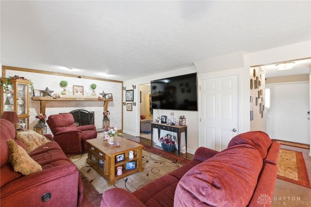 5258 E County Line Road, Urbana, OH 45502