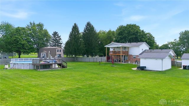 5258 E County Line Road, Urbana, OH 45502