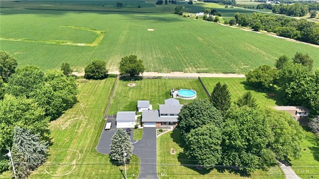 5258 E County Line Road, Urbana, OH 45502