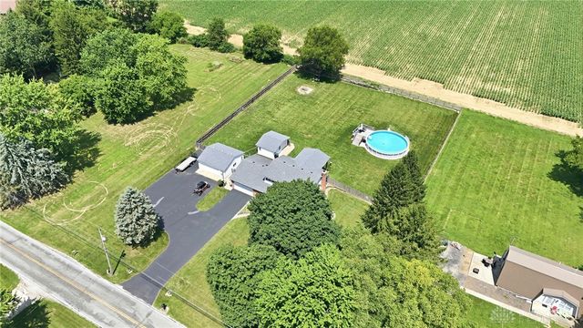 5258 E County Line Road, Urbana, OH 45502
