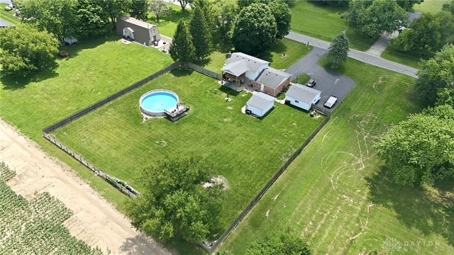5258 E County Line Road, Urbana, OH 45502