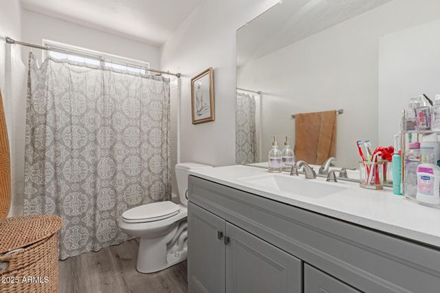 5008 E CASPER Street, Mesa, AZ 85205