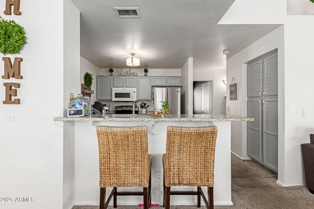 5008 E CASPER Street, Mesa, AZ 85205