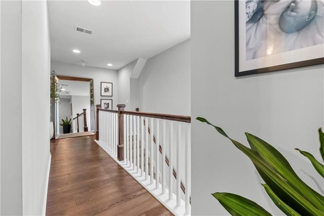729 Corbin Terrace, Kansas City, MO 64111