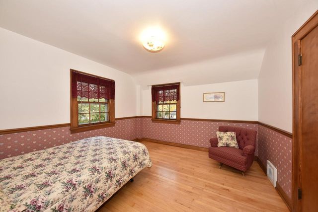 5531 S 110th STREET, Hales Corners, WI 53130