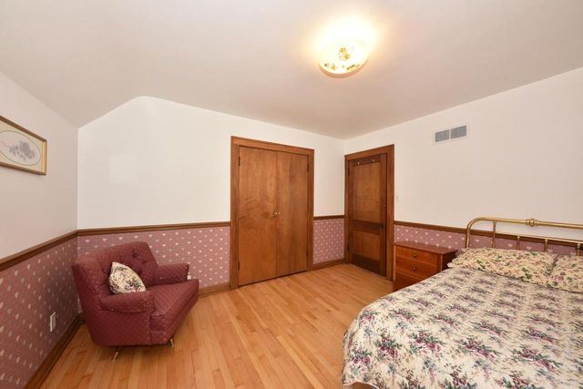 5531 S 110th STREET, Hales Corners, WI 53130