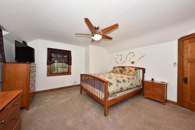 5531 S 110th STREET, Hales Corners, WI 53130