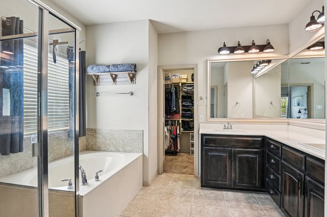 2517 Canyon Wren Lane, Fort Worth, TX 76244