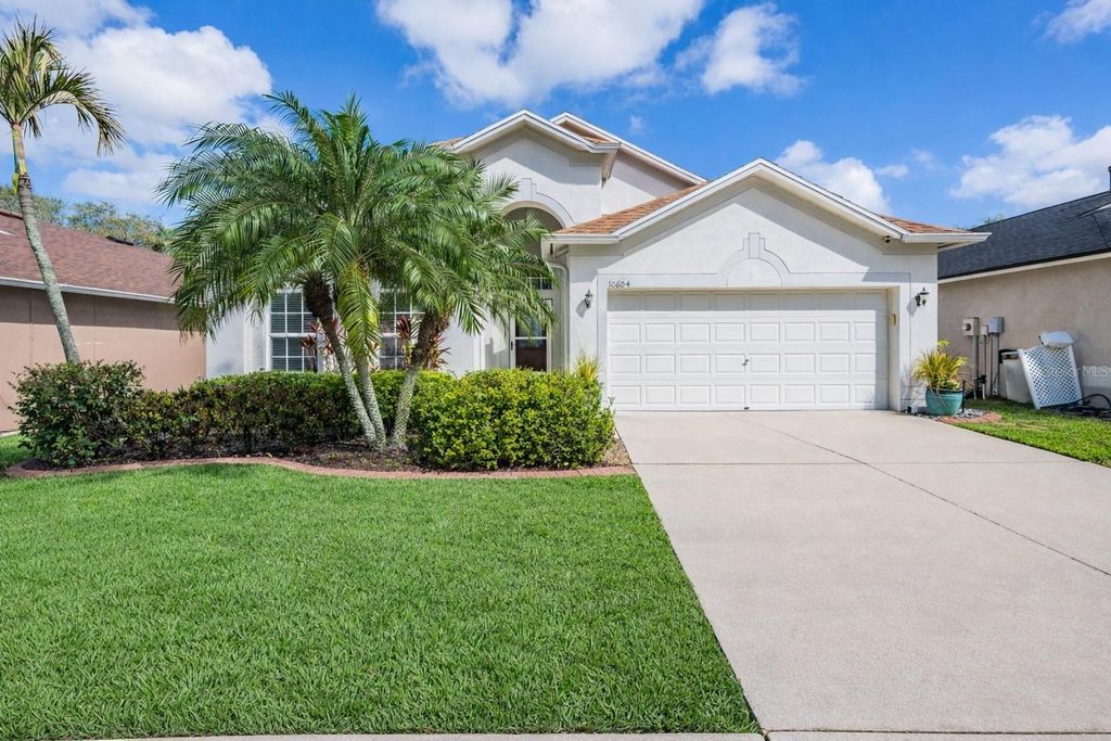 Image 2 of property listing at 10604 LITTLE BEND LANE, Riverview, FL 33569
