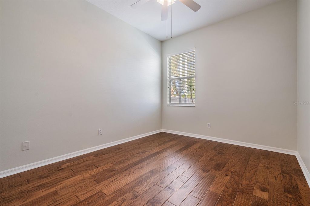 Image 22 of property listing at 10604 LITTLE BEND LANE, Riverview, FL 33569