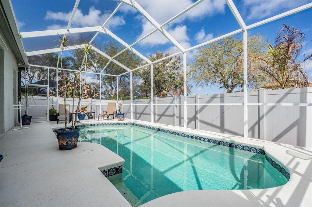 Image 28 of property listing at 10604 LITTLE BEND LANE, Riverview, FL 33569