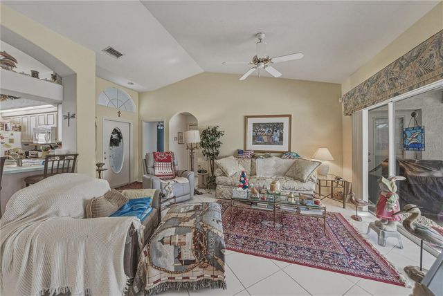 4336 WINDING OAKS CIRCLE, Mulberry, FL 33860