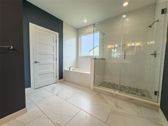 1178 Black Ankle RD, Lockhart, TX 78644