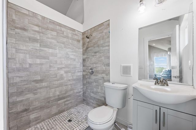 1178 Black Ankle RD, Lockhart, TX 78644