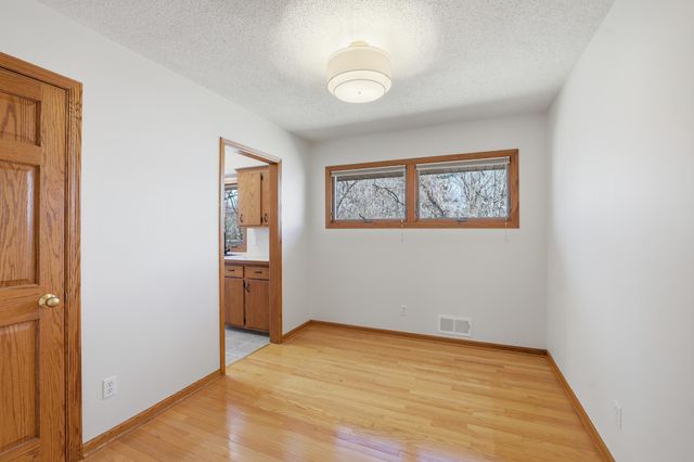 819 9th Avenue, Anoka, MN 55303