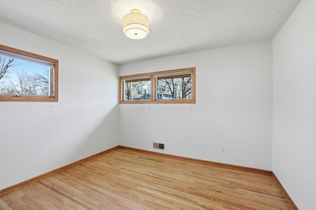 819 9th Avenue, Anoka, MN 55303