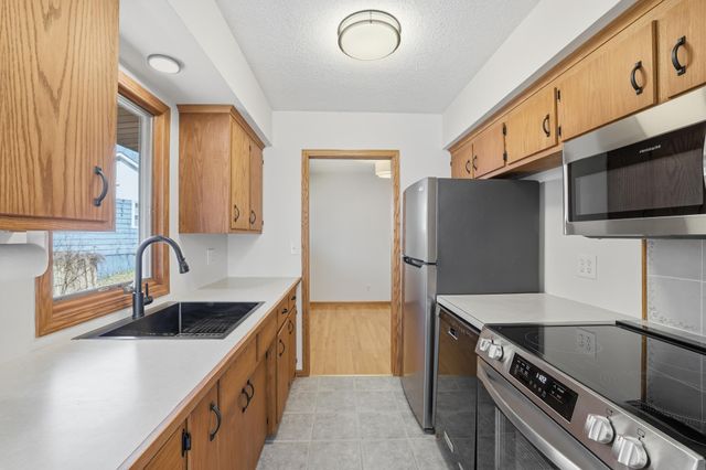 819 9th Avenue, Anoka, MN 55303