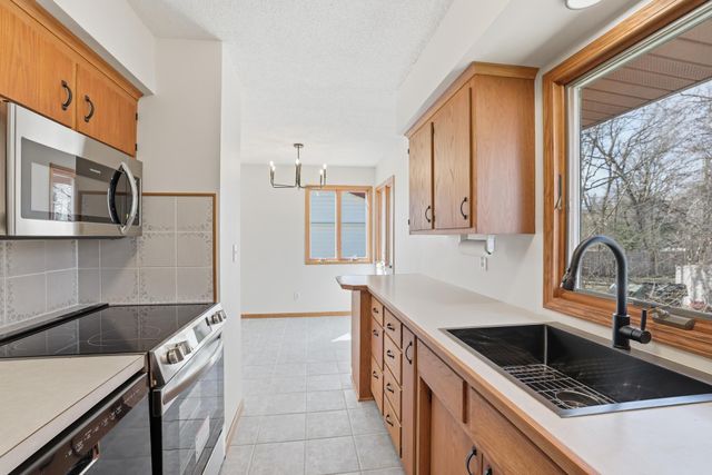 819 9th Avenue, Anoka, MN 55303