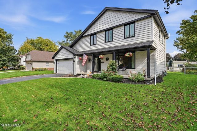722 Meadow Springs Court, Maumee, OH 43537