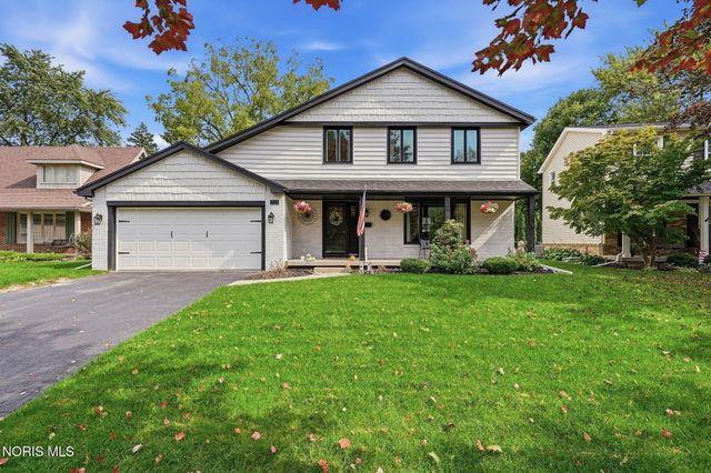 722 Meadow Springs Court, Maumee, OH 43537