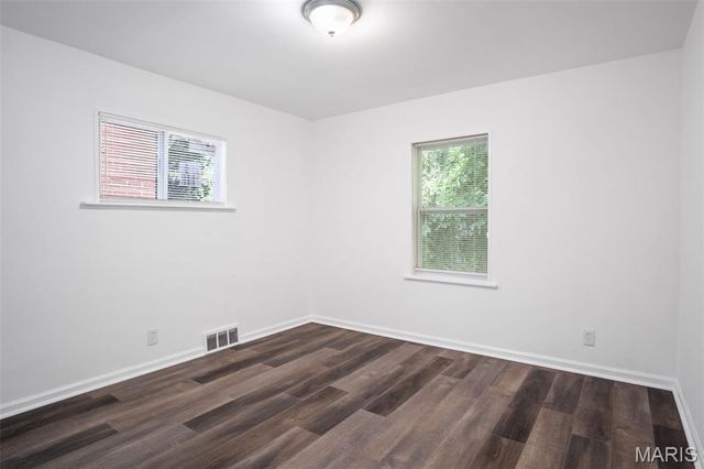 735 Dammert Avenue, Bella Villa, MO 63125
