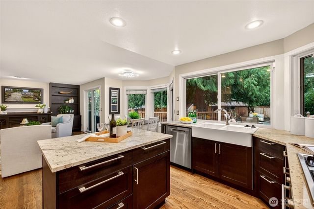 14153 176th Avenue NE, Redmond, WA 98052