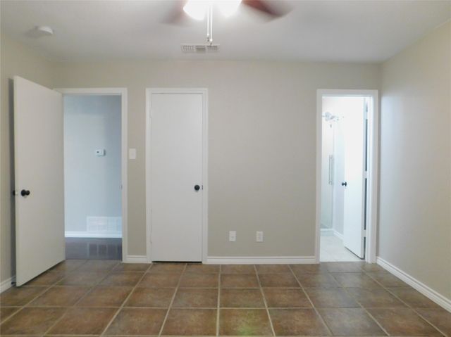897 John George Lane, Sanger, TX 76266