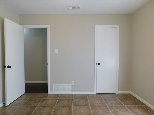 897 John George Lane, Sanger, TX 76266
