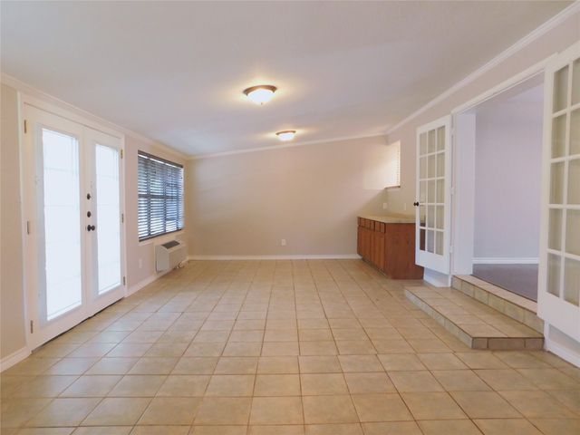 897 John George Lane, Sanger, TX 76266