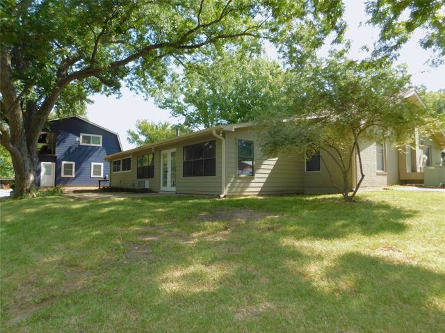 897 John George Lane, Sanger, TX 76266