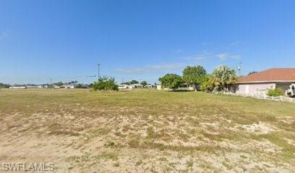 1524 NE 8th PL, CAPE CORAL, FL 33909 — exterior