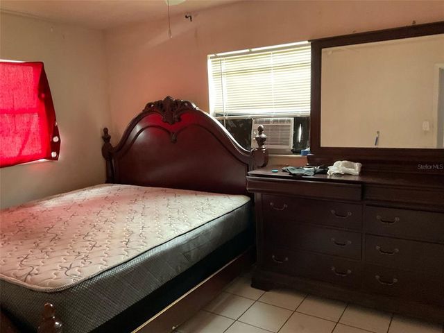 2329 W DORIS STREET, Kissimmee, FL 34741
