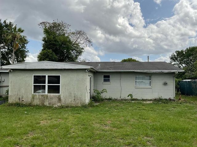 2329 W DORIS STREET, Kissimmee, FL 34741