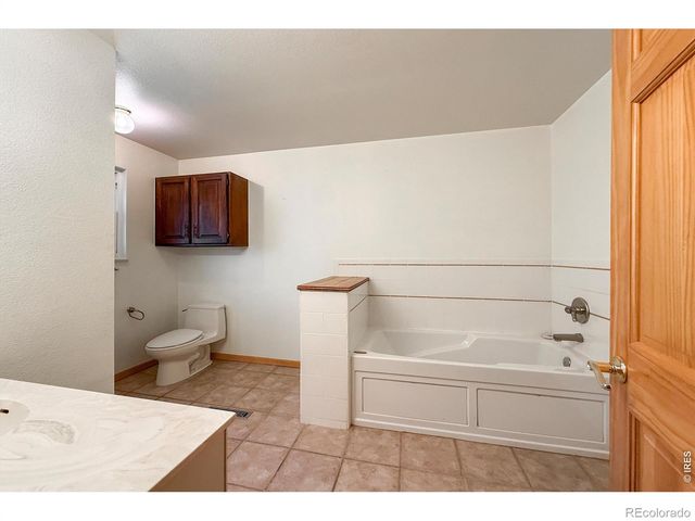 461 Karsh Drive, Longmont, CO 80504