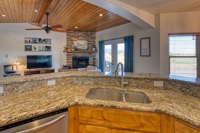 9 TROYA Court, Tijeras, NM 87059